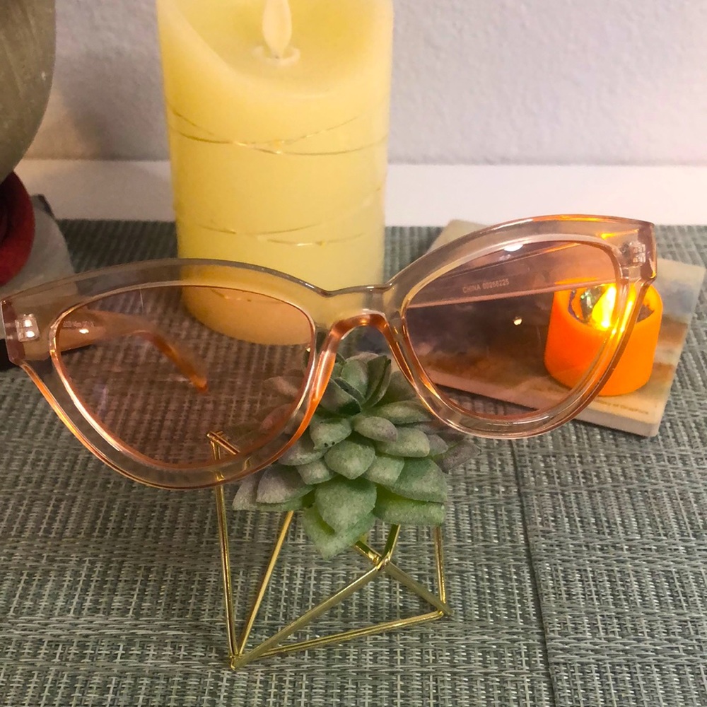#70 🌷Pink Rose Colored Glasses 🌷 - Picture 3 of 15